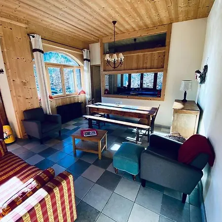 Cosy Avec Jardin Saint-Jean-dʼAulps